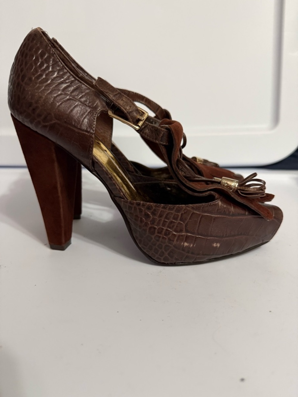 BCBGirls Malaya Brown Platform Peep Toe Sandal Fringe Tassel Heels Sz 7 - Picture 6 of 8
